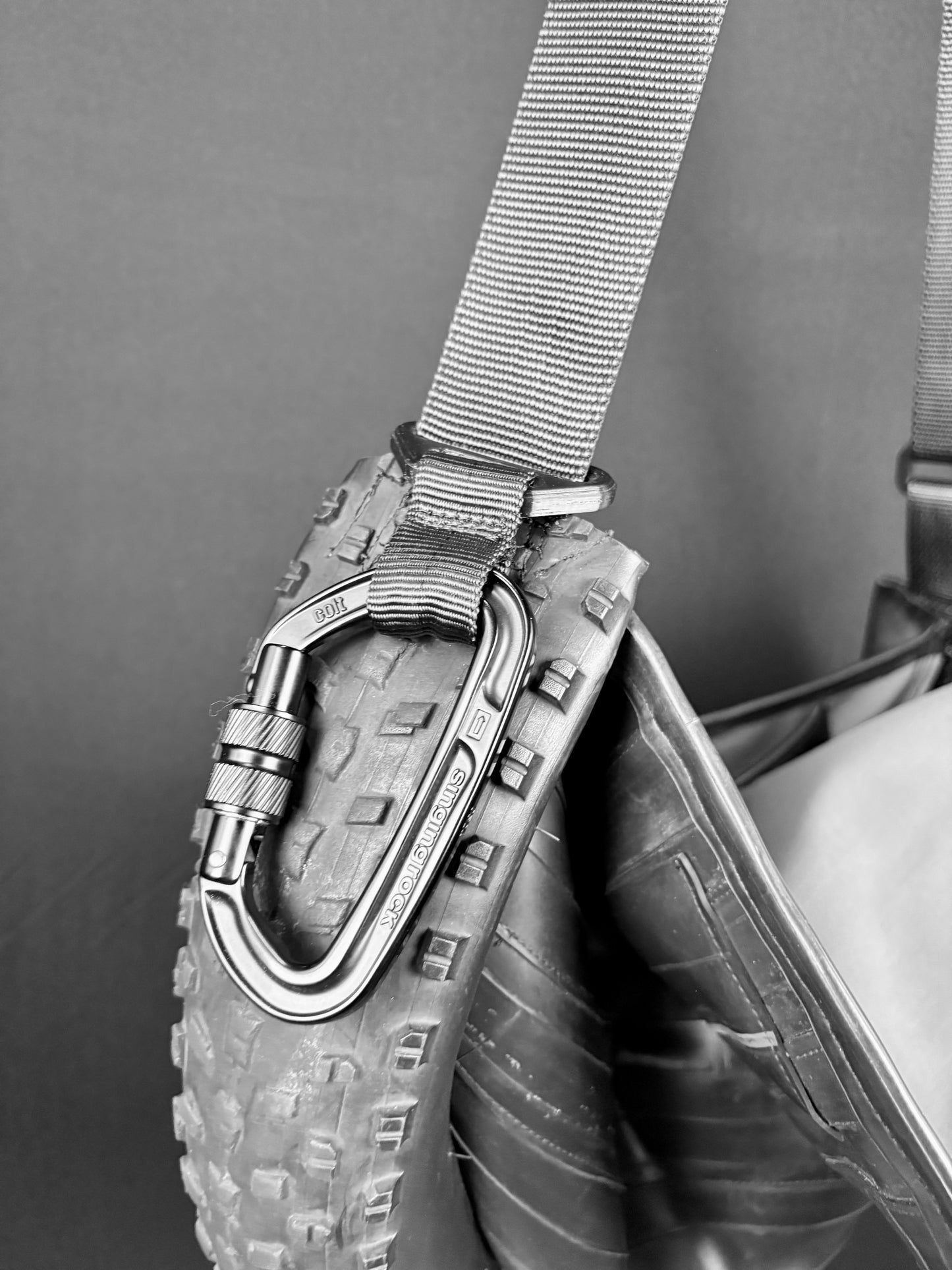 Hercules Half Tire Bag